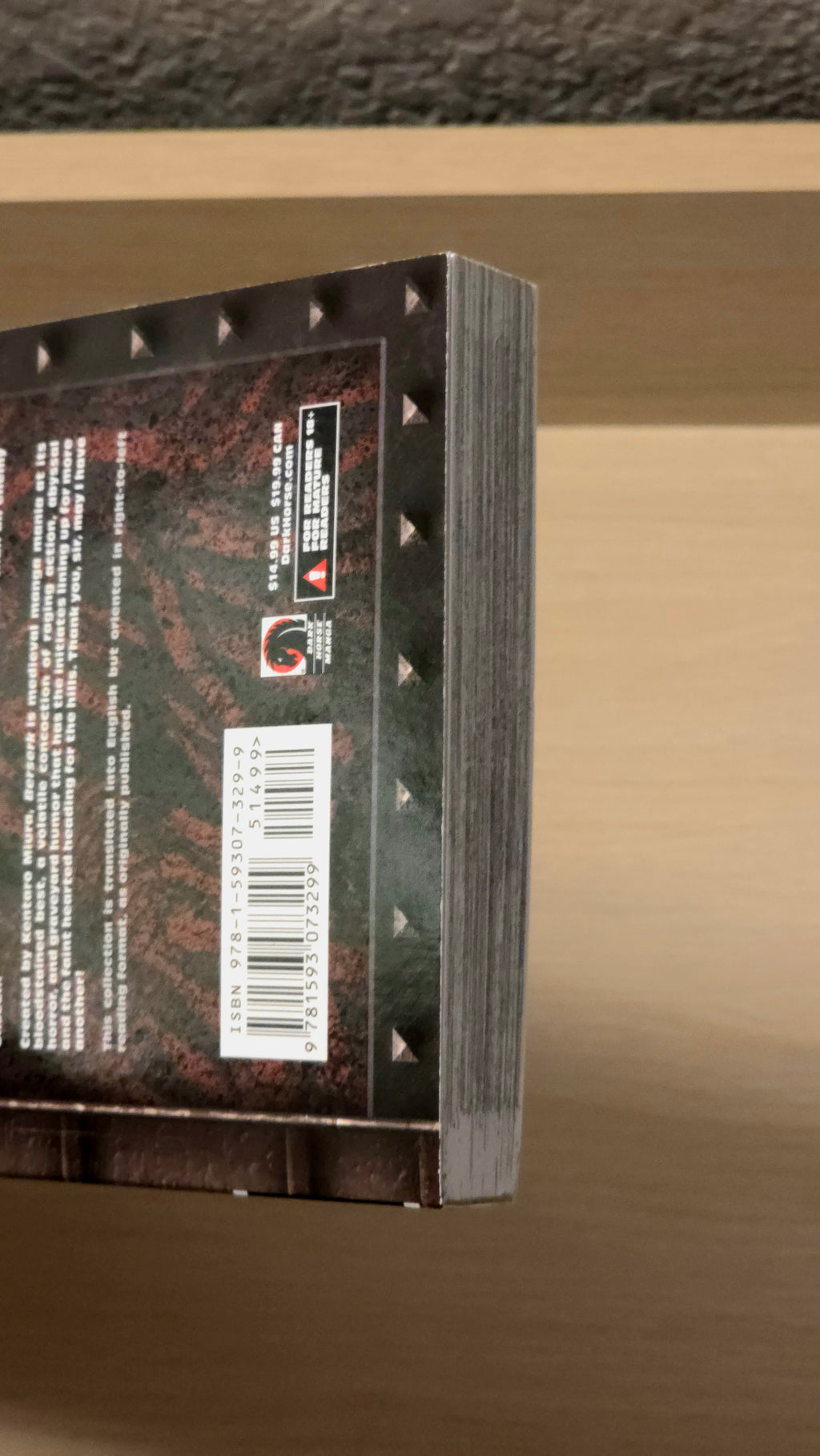 Berserk. Volume 8