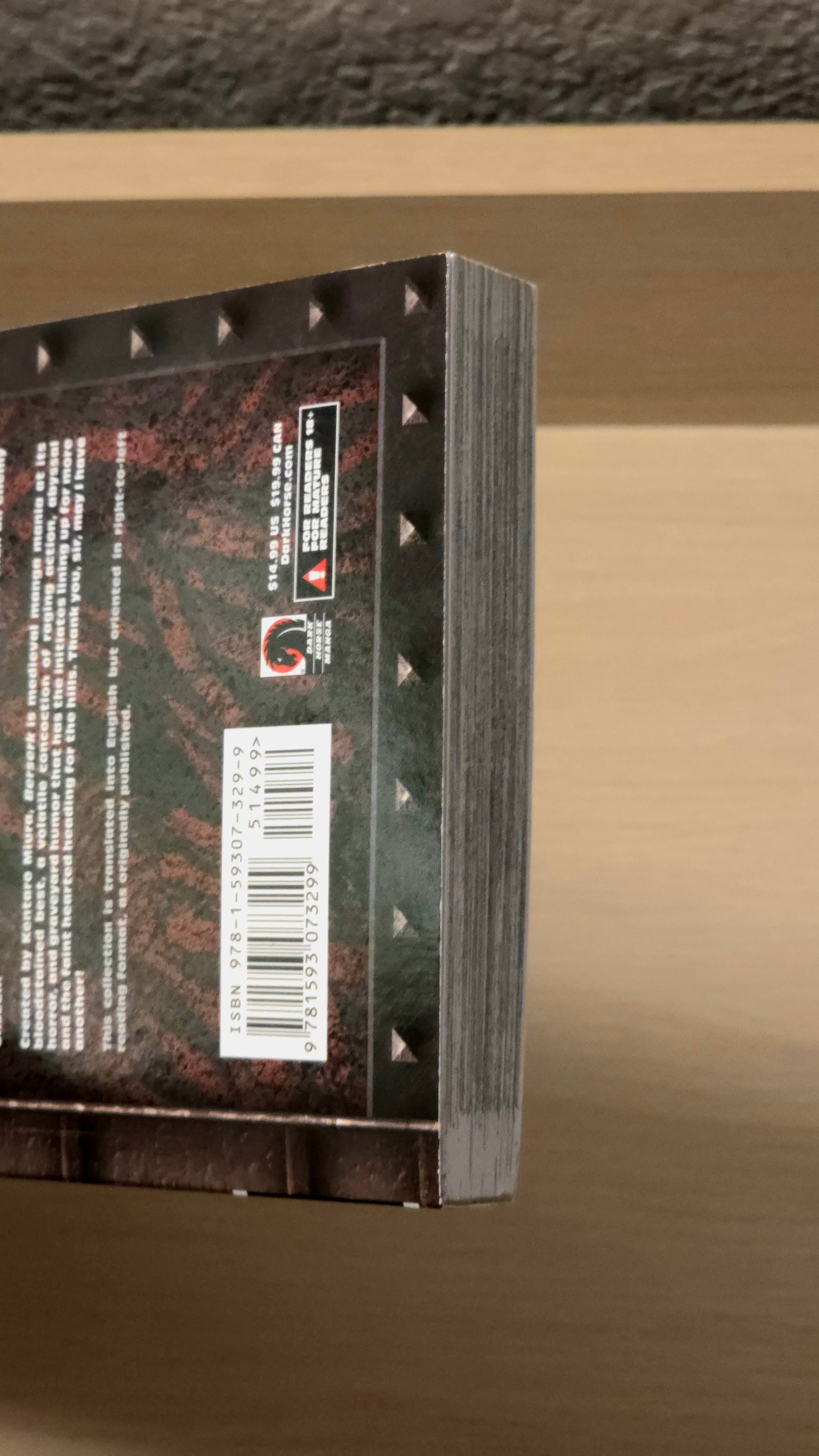 Berserk. Volume 8